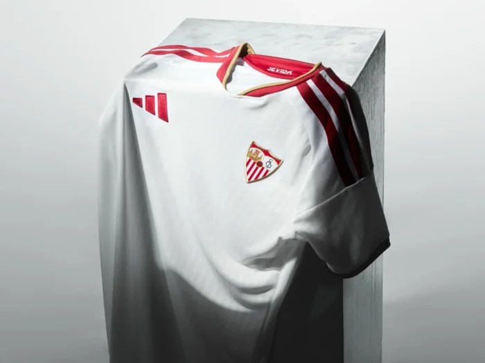 El Sevilla FC presenta sus camisetas 2026-2027 bajo el lema “Siempre con orgullo, Sevilla”