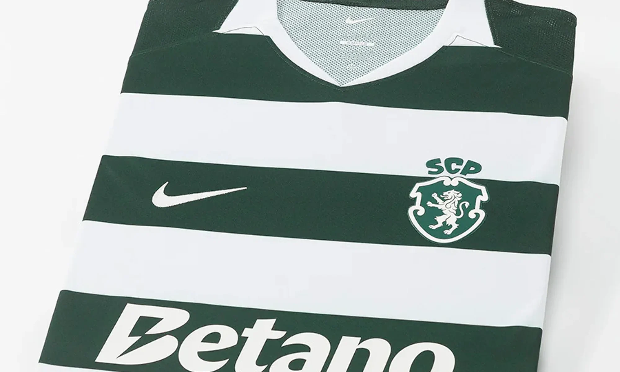 El Sporting de Lisboa celebra sus 120 años con la camiseta local 2026-2027