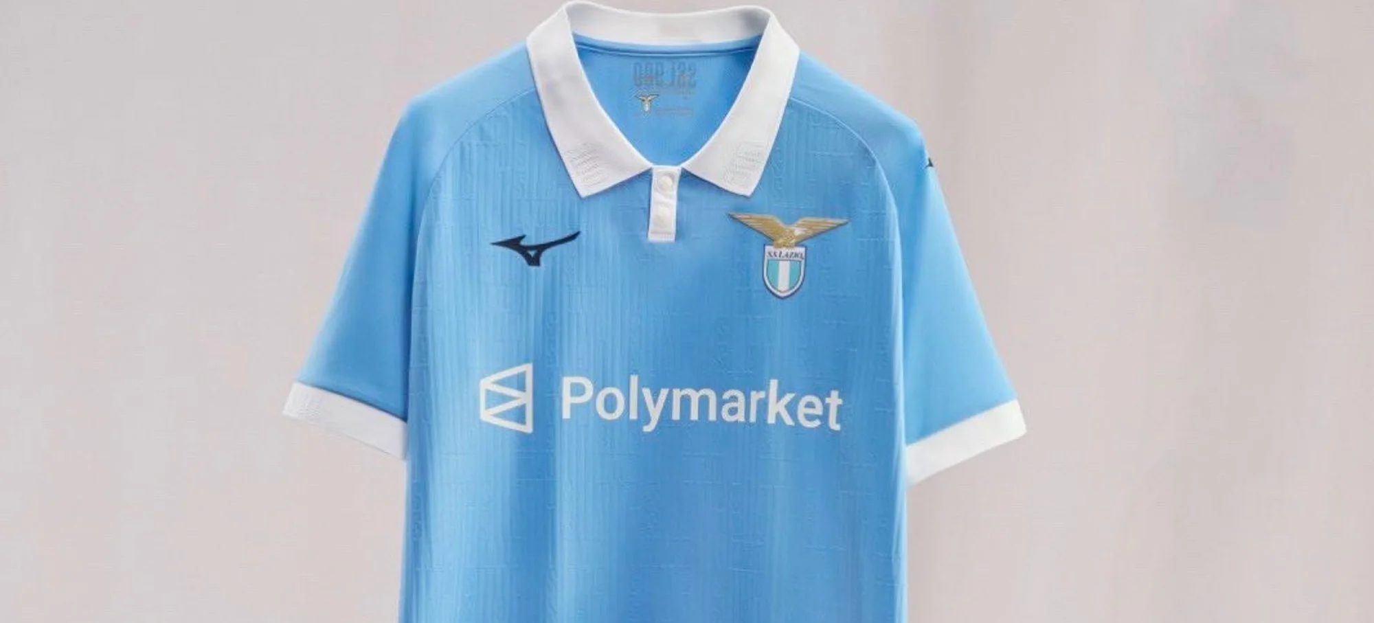 La Lazio presenta sus camisetas 2026-2027, un tributo a Roma y a sus clásicos retro