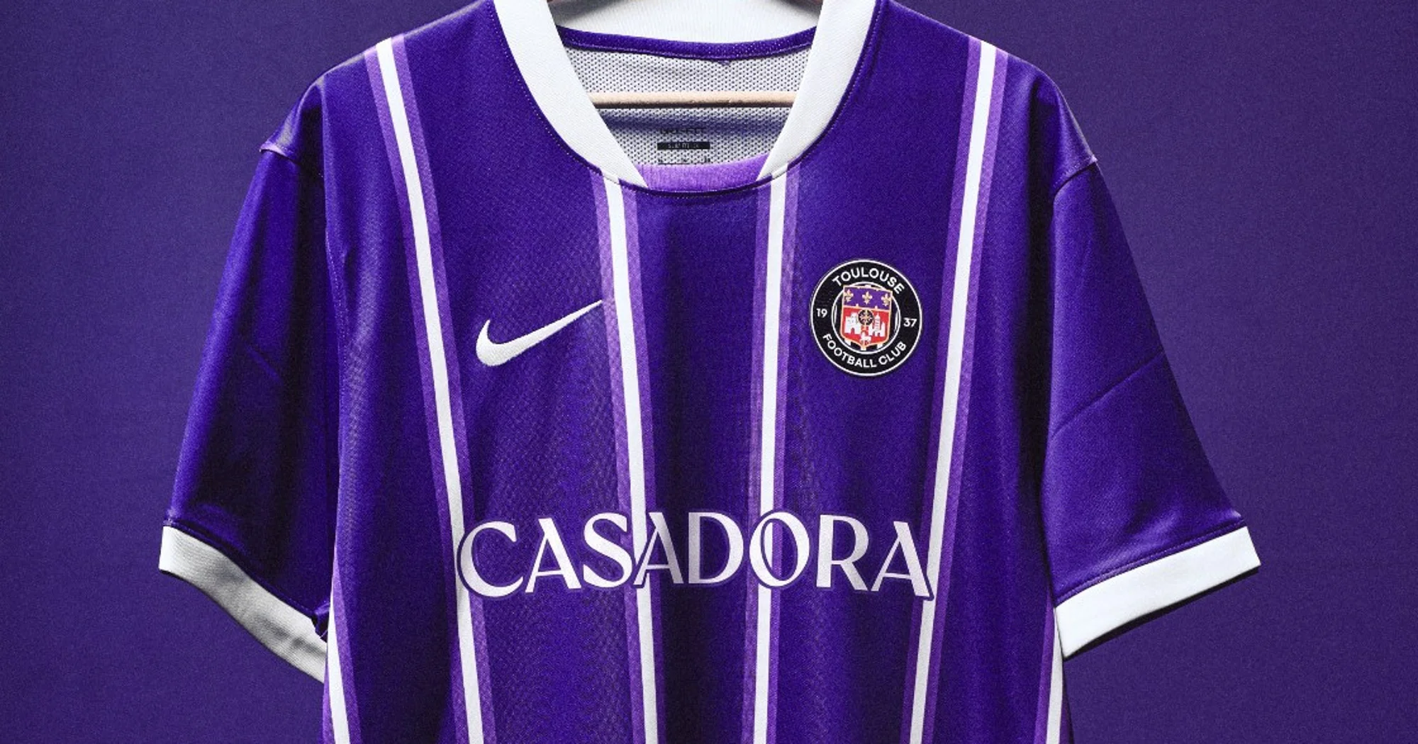Vuelven las rayas: el Toulouse FC mira a 1982-1983 en su camiseta 2026-2027