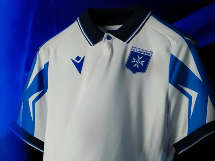 AJ Auxerre recupera el espíritu del doblete de 1995-1996 en sus camisetas 2026-2027