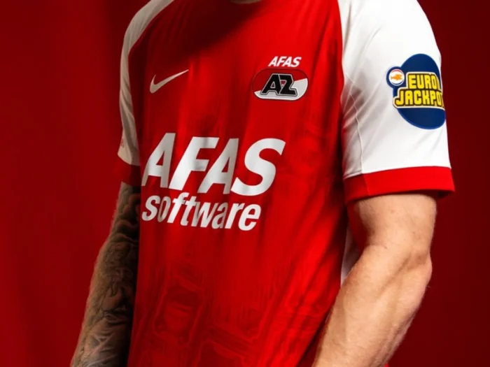 El AZ Alkmaar celebra el AFAS Stadion y el mítico curso 1980-81 en sus nuevas camisetas 2026-2027