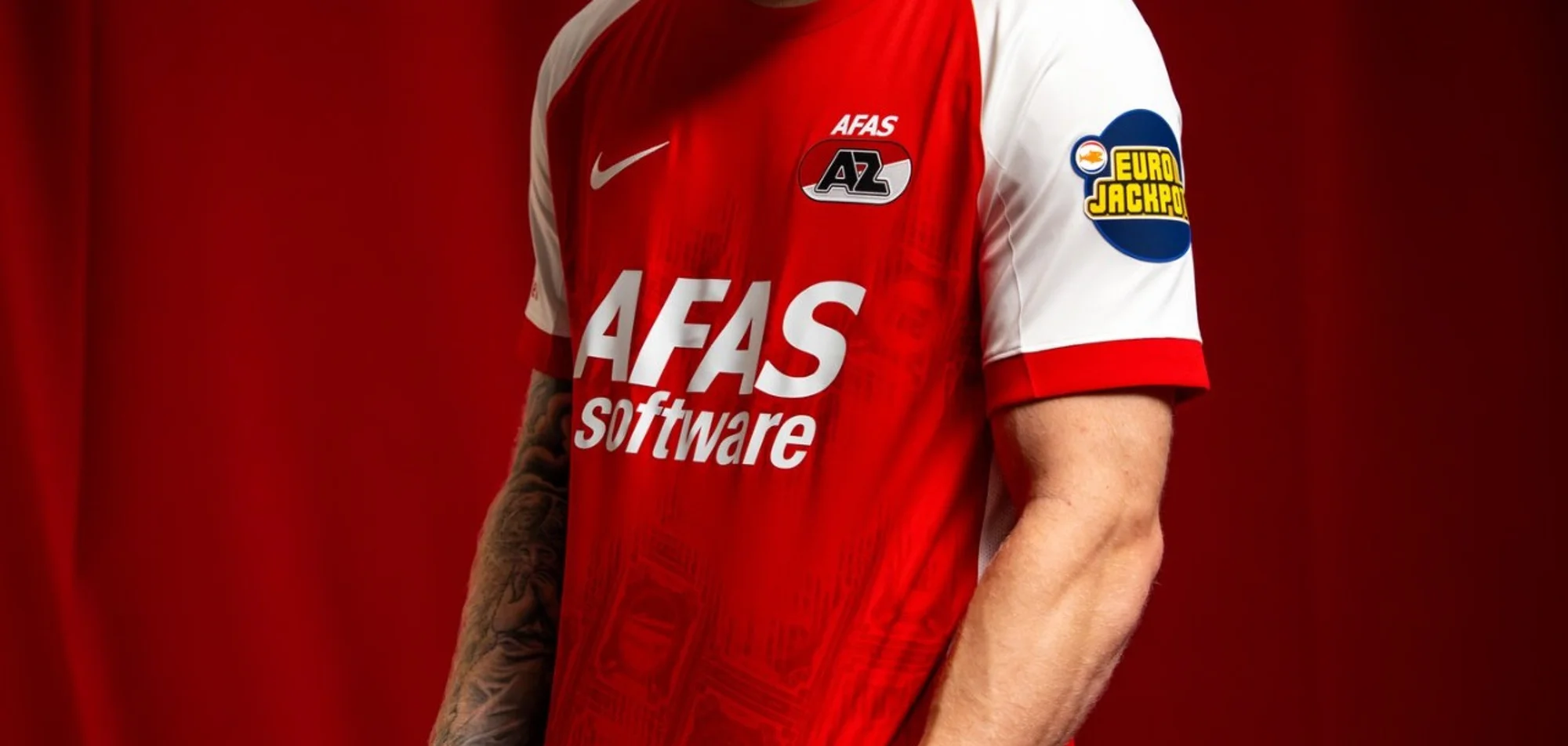 El AZ Alkmaar celebra el AFAS Stadion y el mítico curso 1980-81 en sus nuevas camisetas 2026-2027