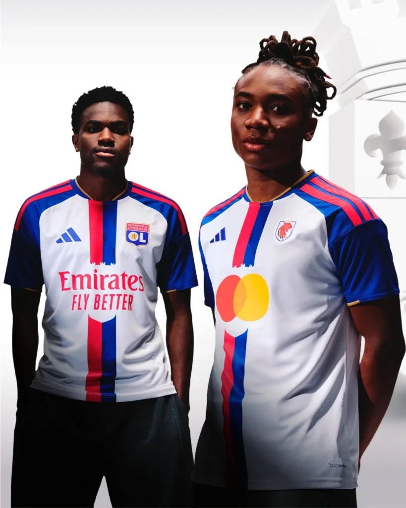 El Olympique de Lyon presenta sus camisetas 2026-2027 en homenaje a la ciudad