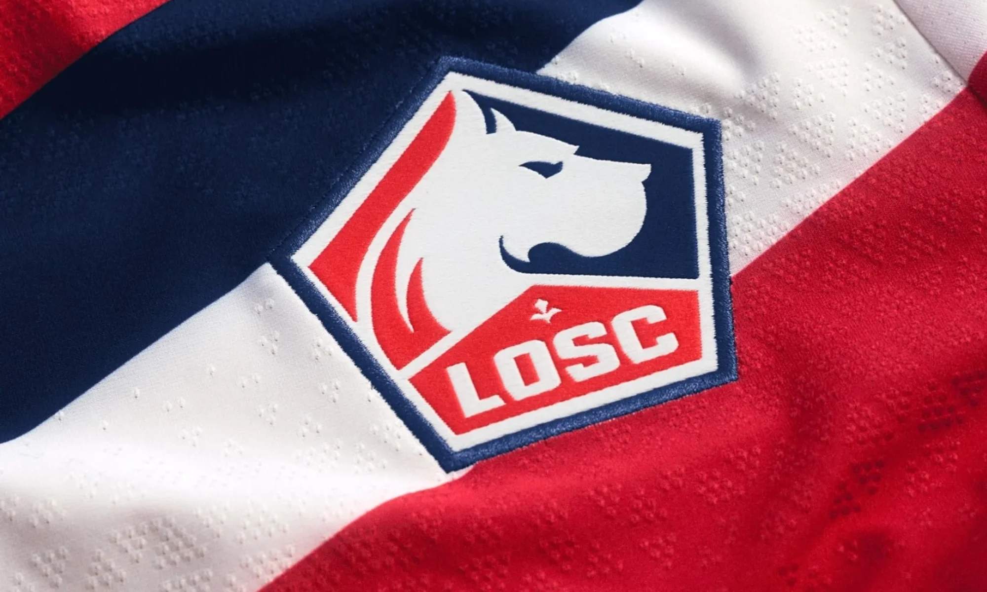 Lille celebra diez años con New Balance con unas camisetas 2026-2027 llenas de historia