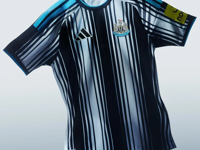 El Newcastle United combina tradición e innovación en sus camisetas 2026-2027