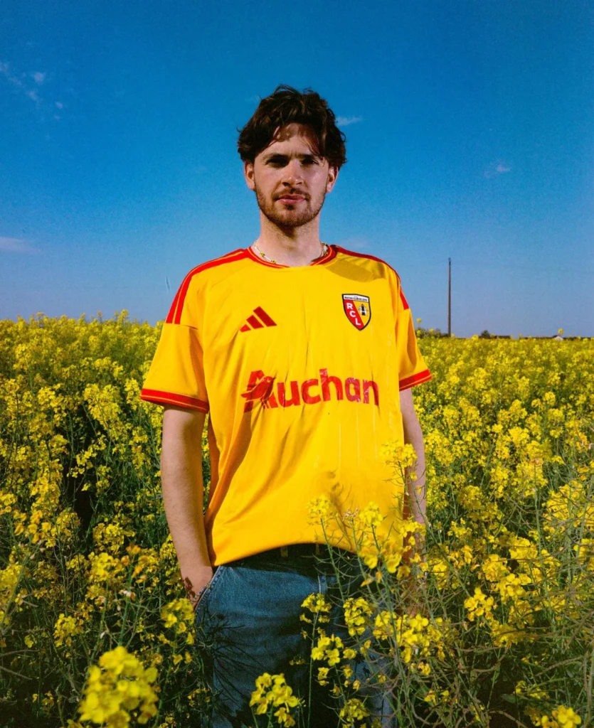 RC Lens y adidas vuelven a unirse: así son las camisetas 2026-2027