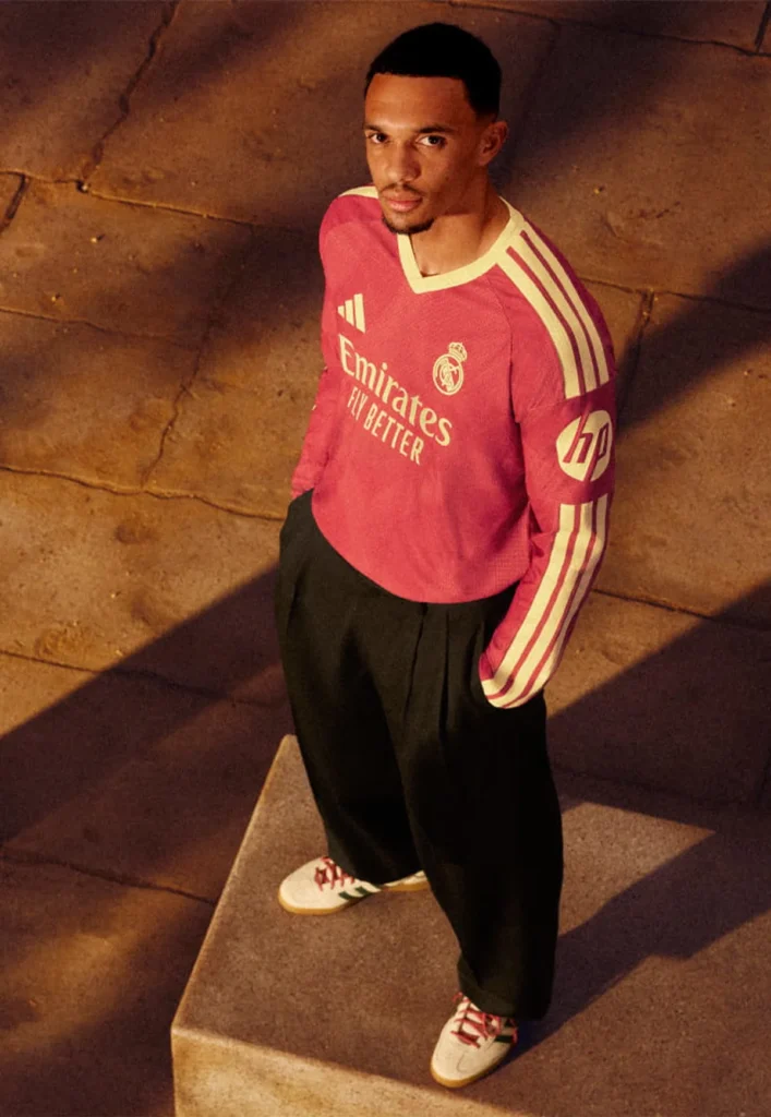 La tercera camiseta rosa del Real Madrid 2026-2027 está inspirada en su afición