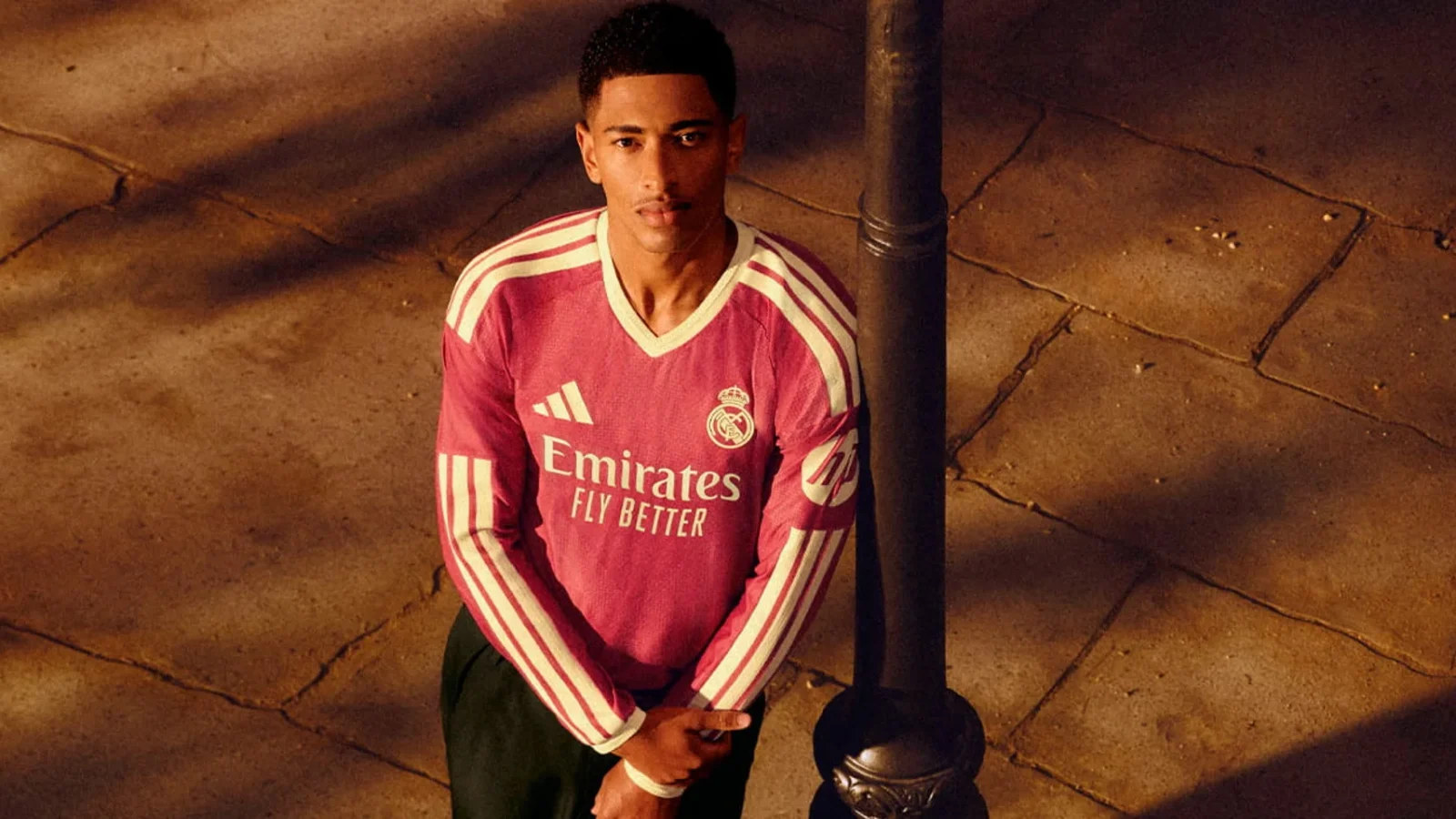 El Real Madrid presenta su tercera camiseta rosa 2026-2027 inspirada en su afición