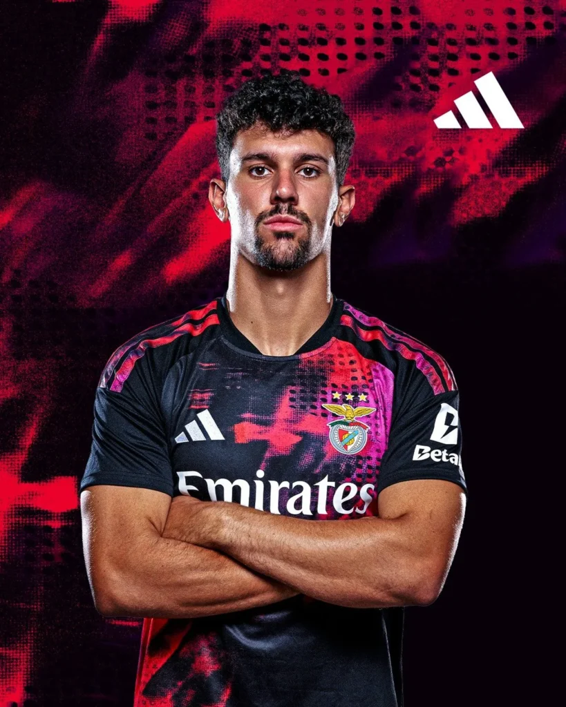 El Benfica dedica sus camisetas 2026-2027 a los 20 años del Benfica Campus