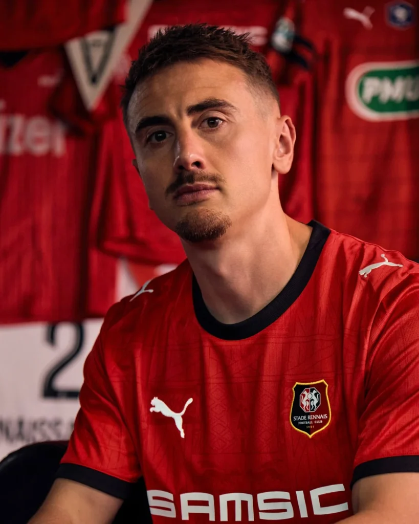 El Stade Rennes rinde homenaje a la ciudad y a Bretaña en sus camisetas 2026-2027