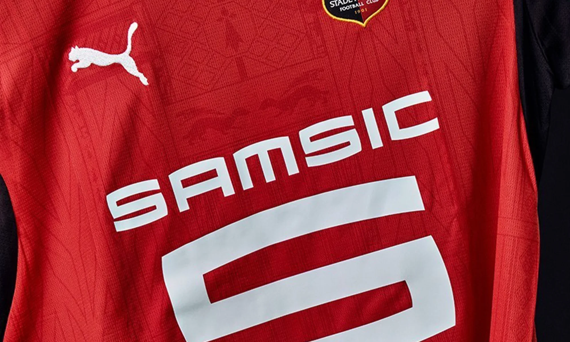 El Stade Rennes rinde homenaje a la ciudad y a Bretaña en sus camisetas 2026-2027