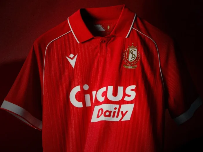 Standard de Lieja presenta sus camisetas 2026-2027 con Macron: tradición, elegancia y la Ciudad Ardiente