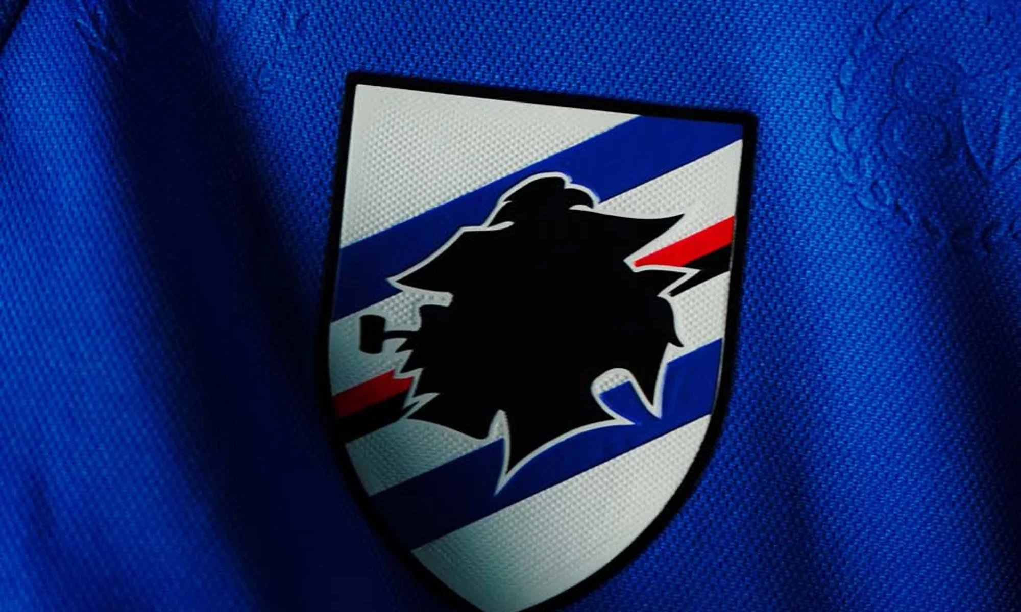 La UC Sampdoria celebra su 80 aniversario con sus camisetas 2026-2027