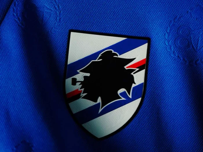 La UC Sampdoria celebra su 80 aniversario con sus camisetas 2026-2027