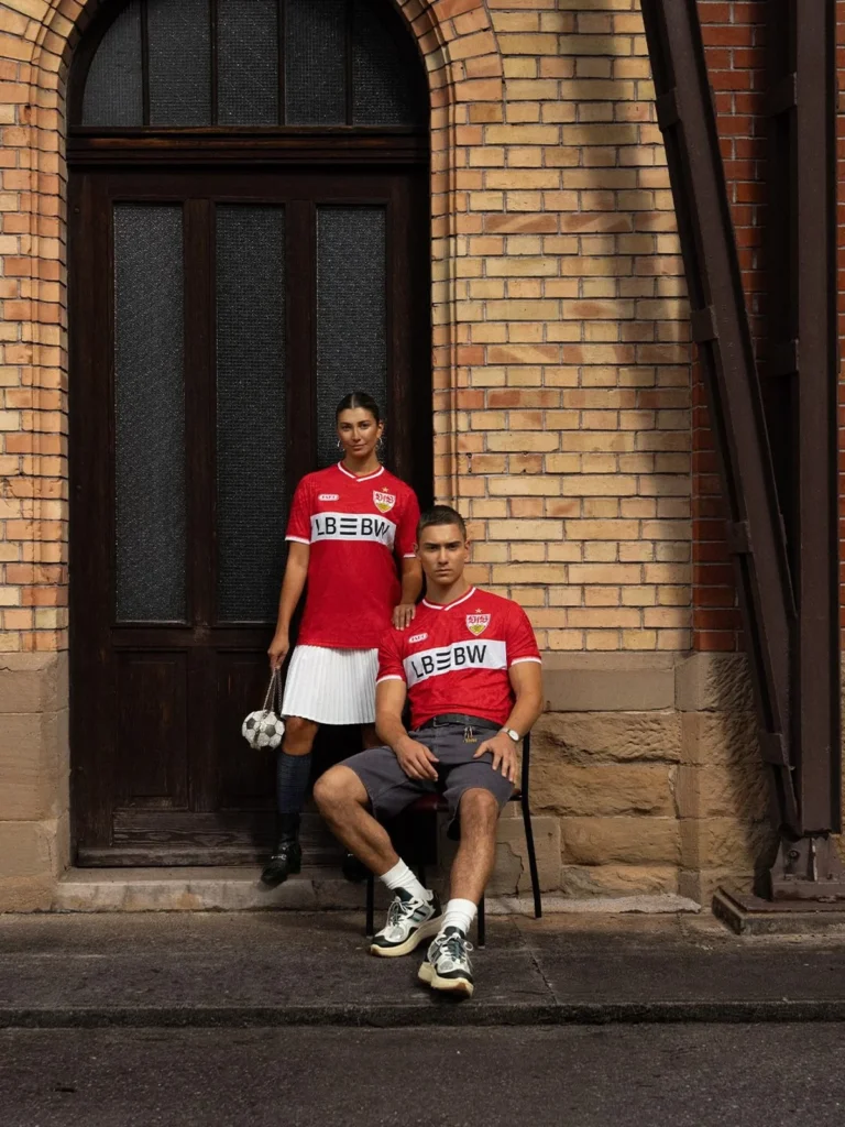 El VfB Stuttgart rinde homenaje a Bad Cannstatt con sus camisetas 2026-2027