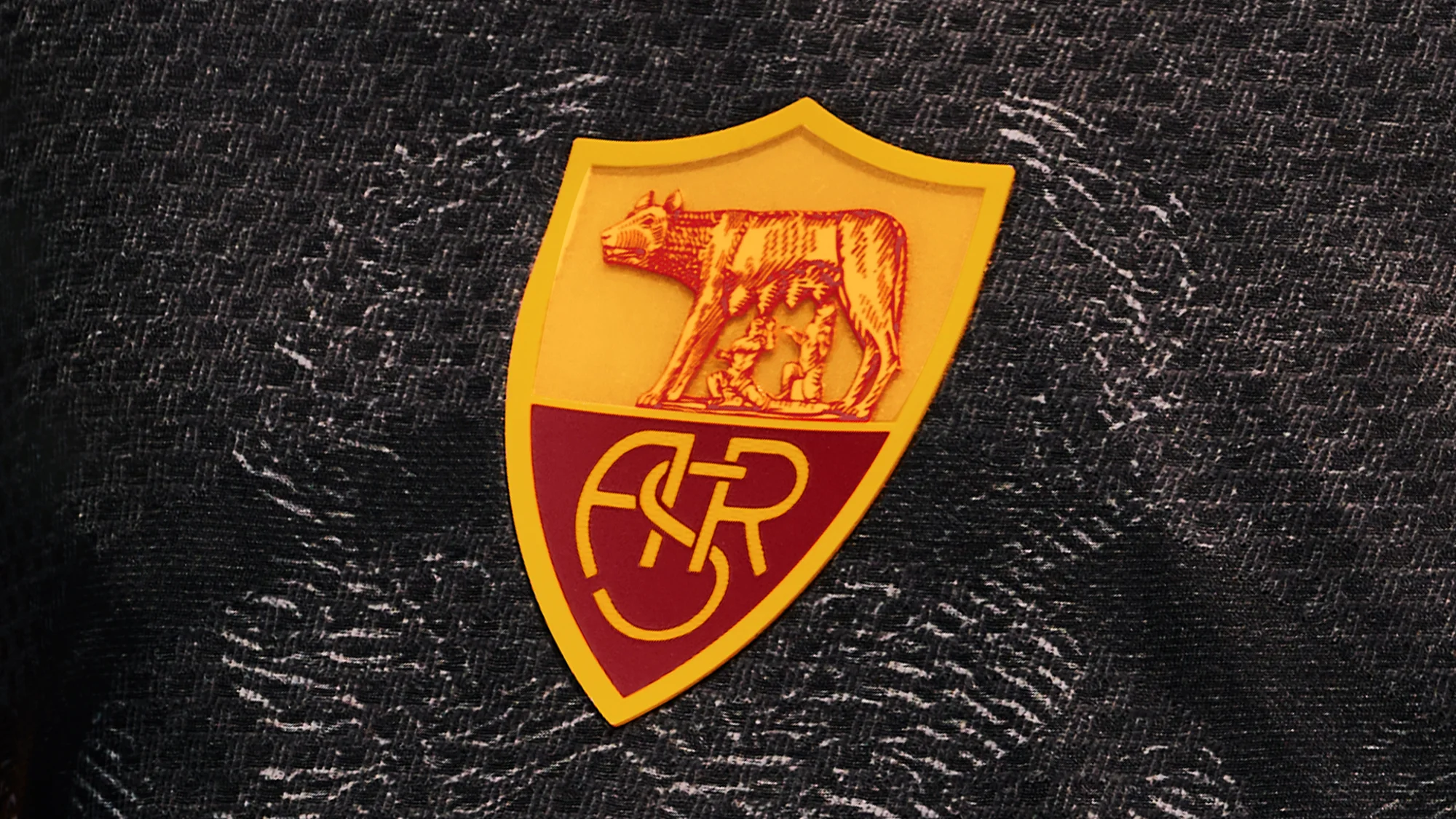 La Roma convierte la Fides romana en su tercera camiseta
