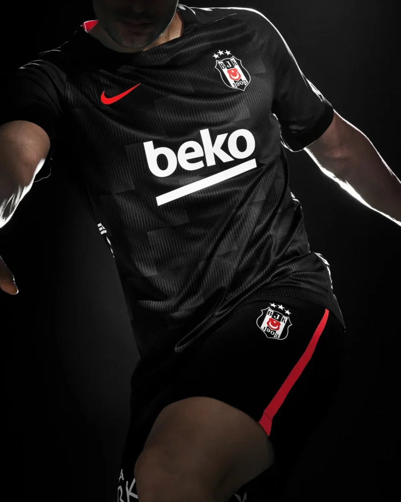 Nike presenta las nuevas camisetas del Besiktas para 2026-2027