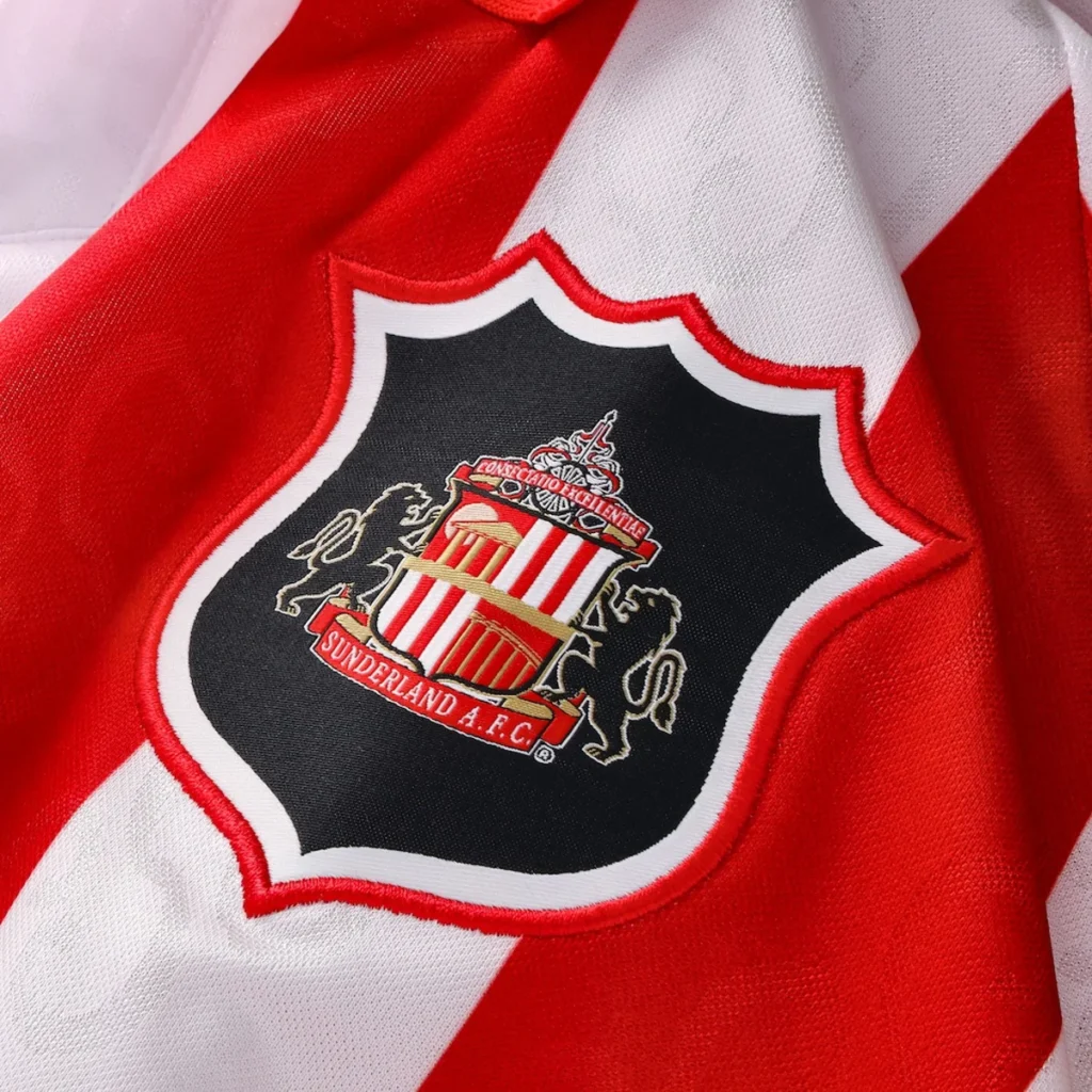 El Sunderland rinde homenaje a su FA Cup de 1937 y a Elvis en las camisetas 2026-2027