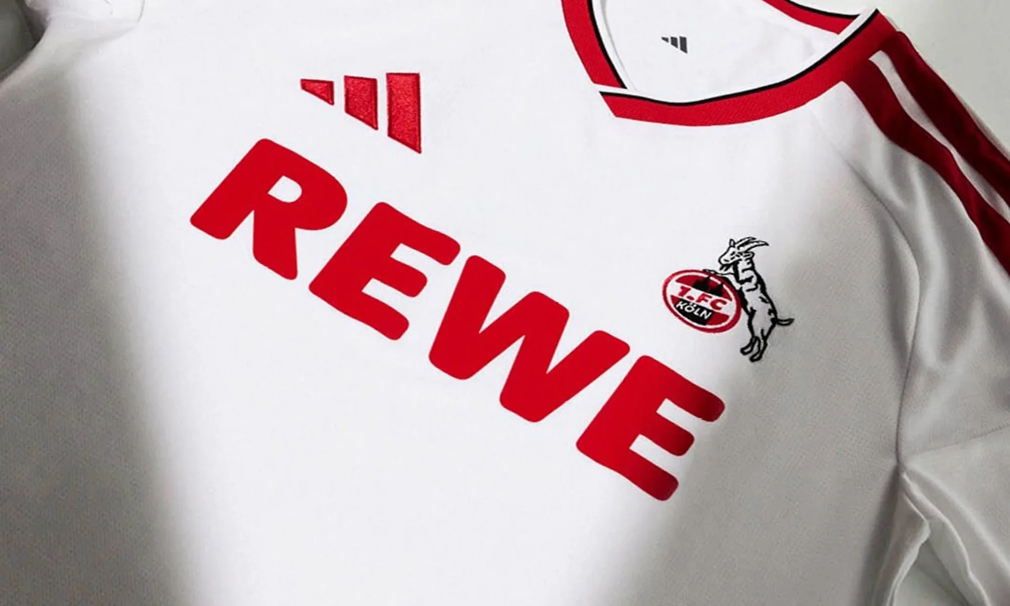 El 1. FC Köln presenta sus camisetas 2026-2027 y celebra el regreso de adidas