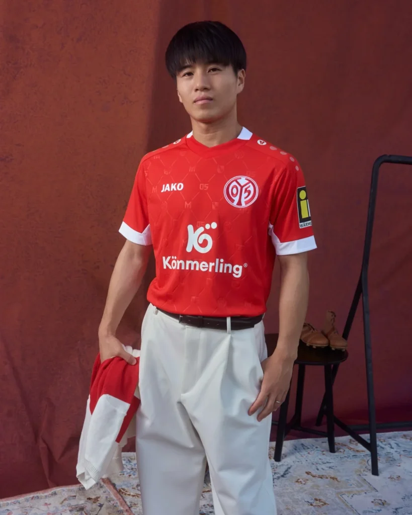 Las camisetas del FSV Mainz 05 2026-2027 rebosan detalles del club y de la ciudad