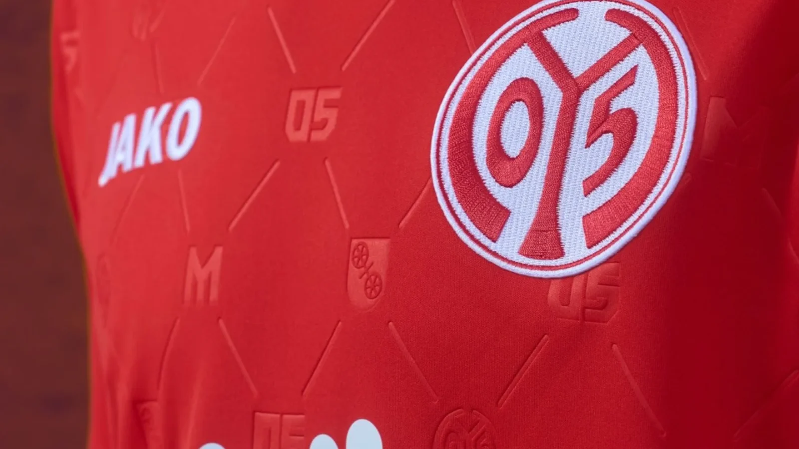 Las camisetas del FSV Mainz 05 2026-2027 rebosan detalles del club y de la ciudad