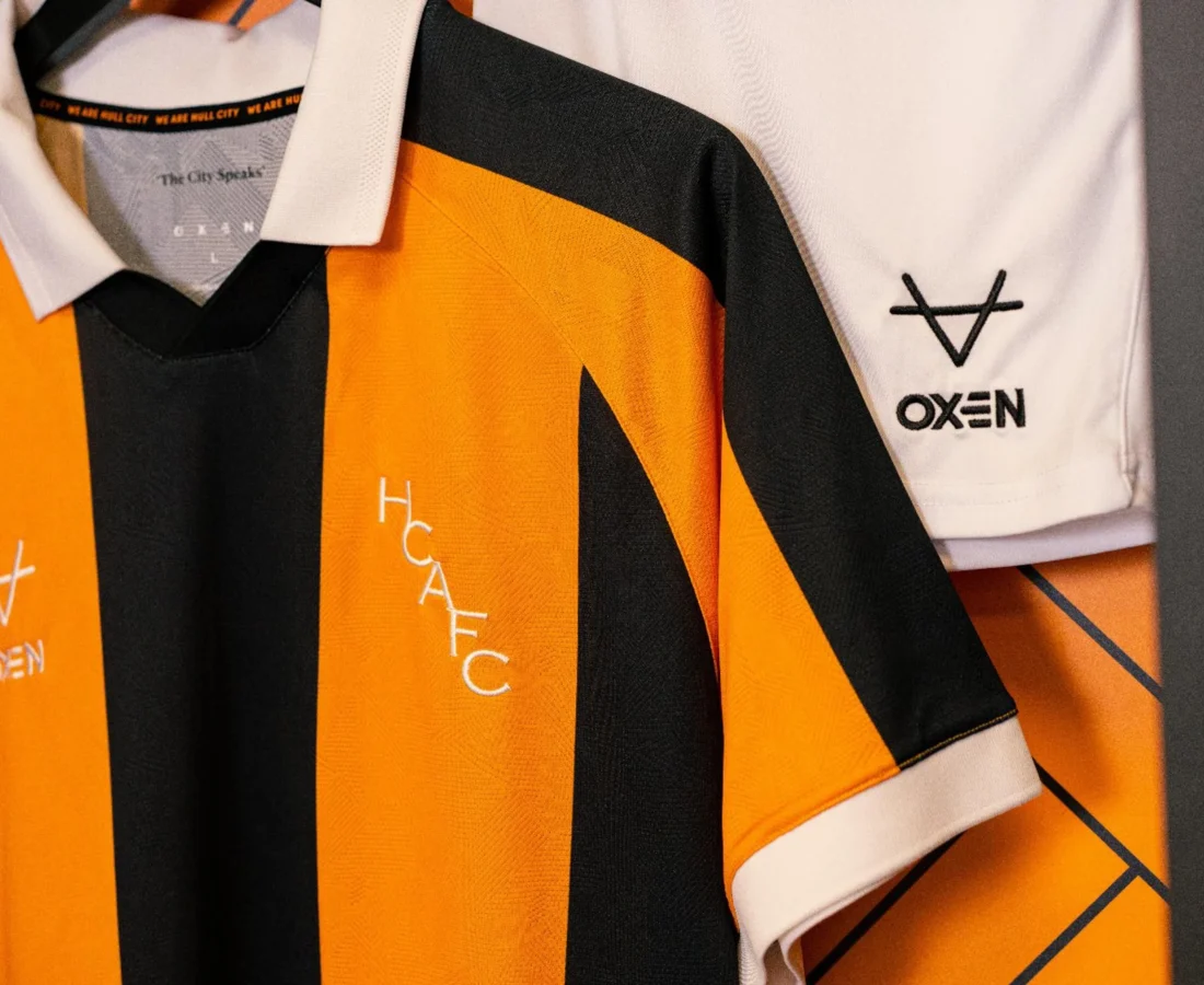 El Hull City recupera sus camisetas históricas en la temporada 2026-2027