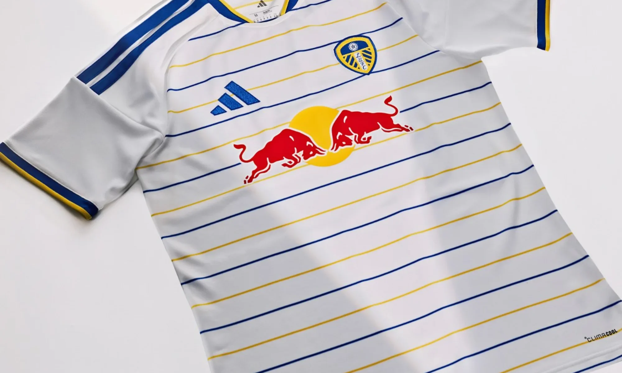El Leeds United celebra 400 años de ciudad y la rosa de Yorkshire en 2026-2027