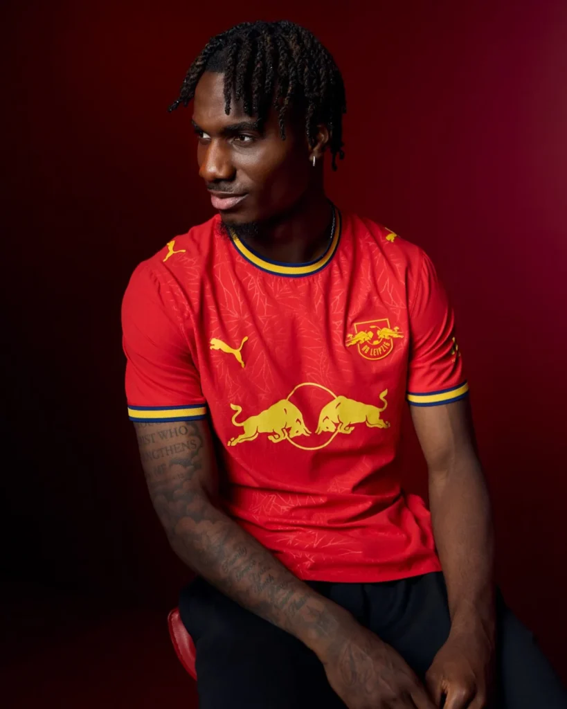 El RB Leipzig se inspira en su ciudad y su estadio en las camisetas 2026-2027