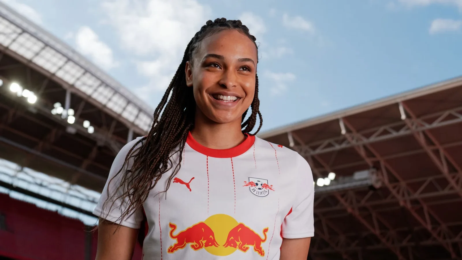 El RB Leipzig se inspira en su ciudad y su estadio en las camisetas 2026-2027