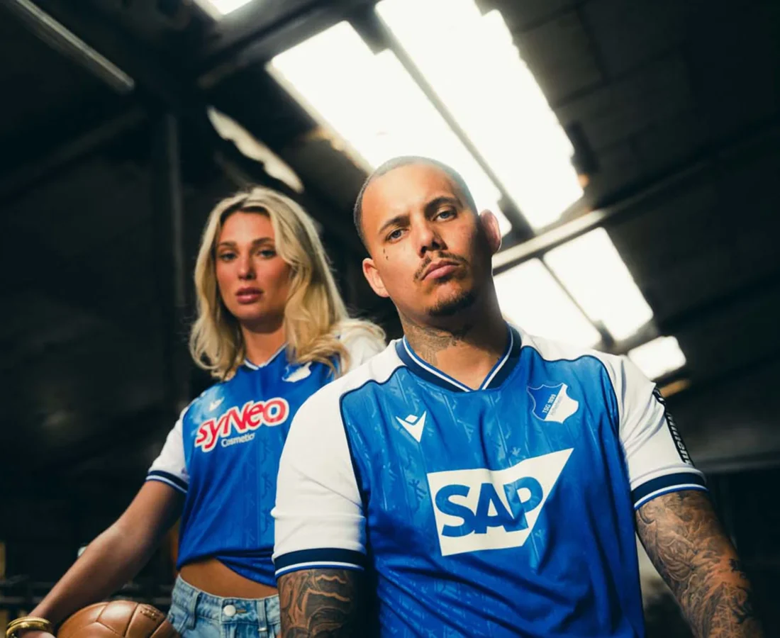 El TSG Hoffenheim estrena camisetas 2026-2027 de la mano de Macron
