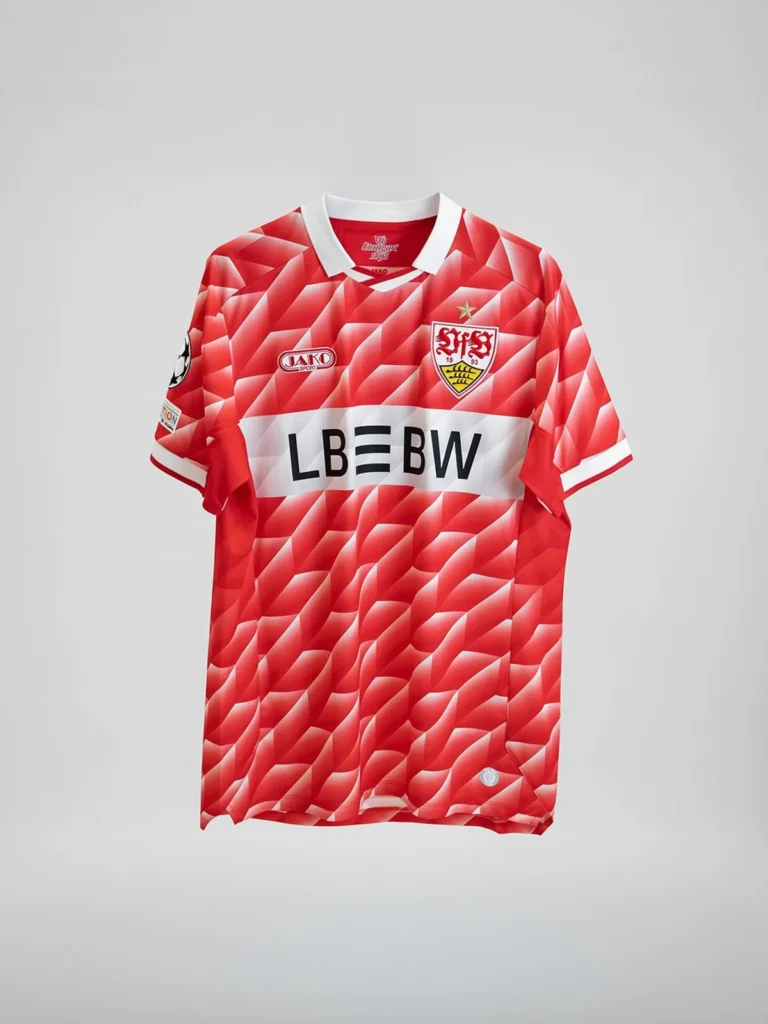 Con estas camisetas jugará el VfB Stuttgart la Champions League 2026-2027