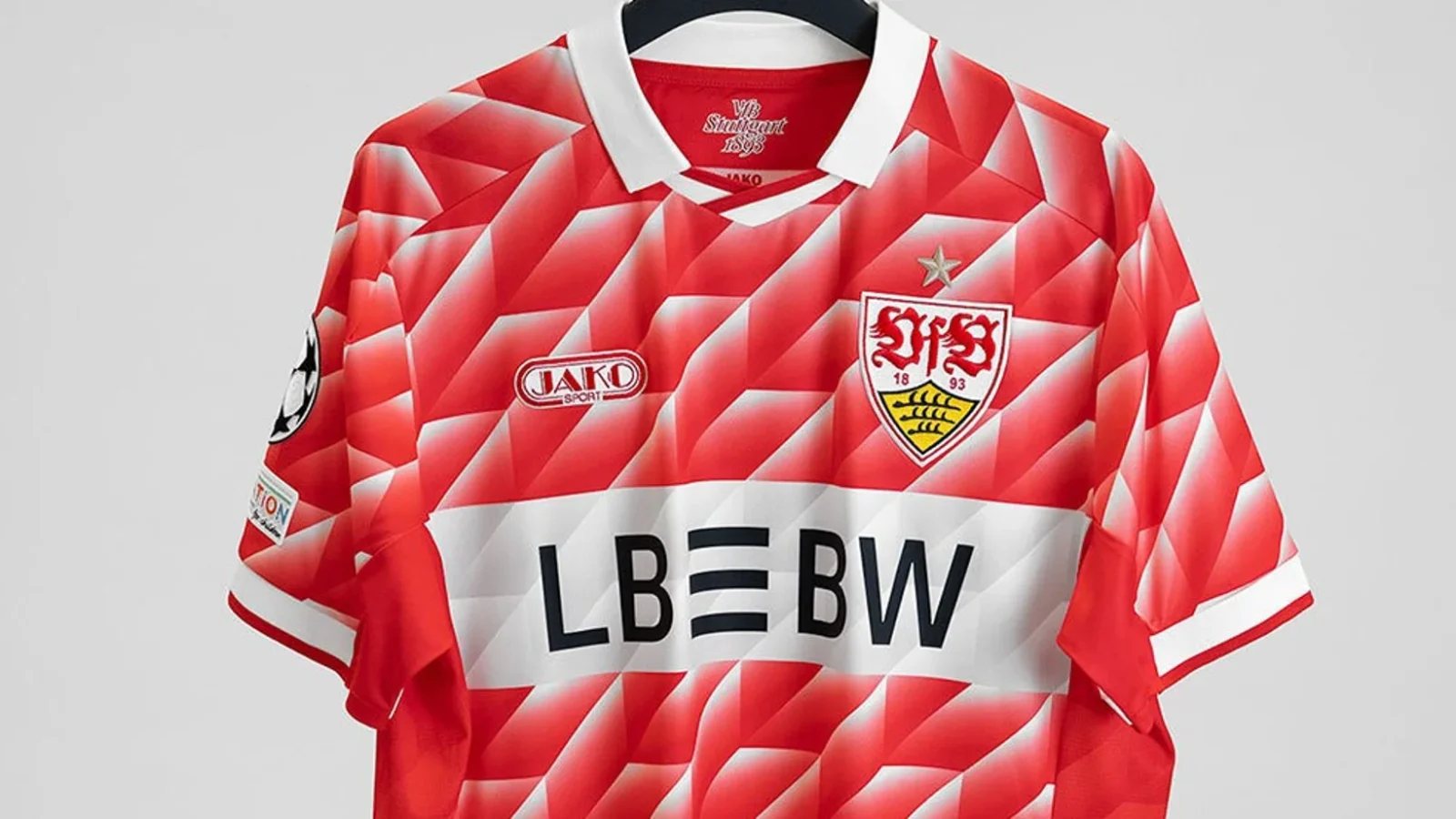 Con estas camisetas jugará el VfB Stuttgart la Champions League 2026-2027