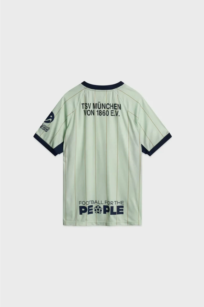 El 1860 Múnich y Societas presentan una tercera camiseta verde menta para 2026-2027