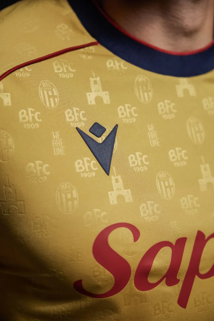 La tercera camiseta del Bologna 2026-2027 rinde homenaje al centenario del Dall'Ara