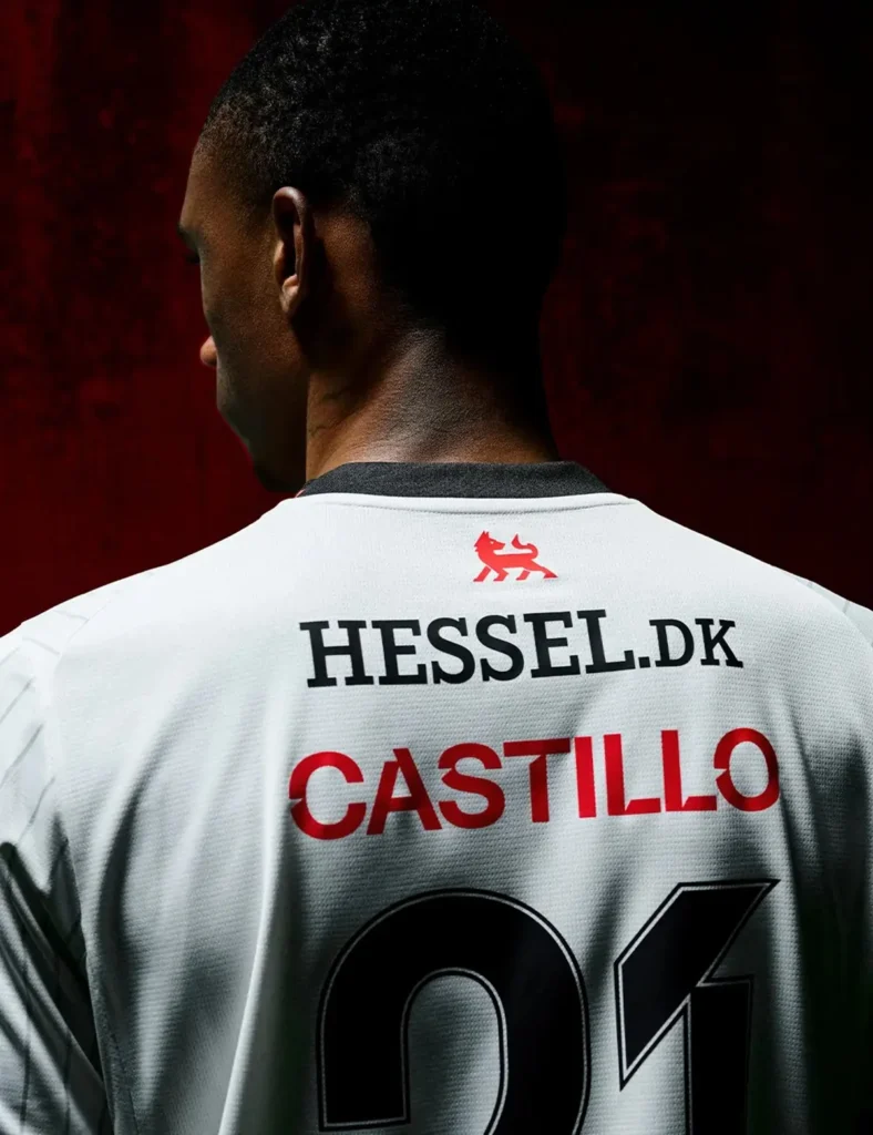El FC Midtjylland presenta sus camisetas 2026-2027 marcadas por Heart, Head & Heath