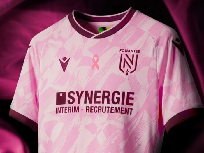 El FC Nantes viste de rosa por primera vez en su historia con la camiseta Octobre Rose