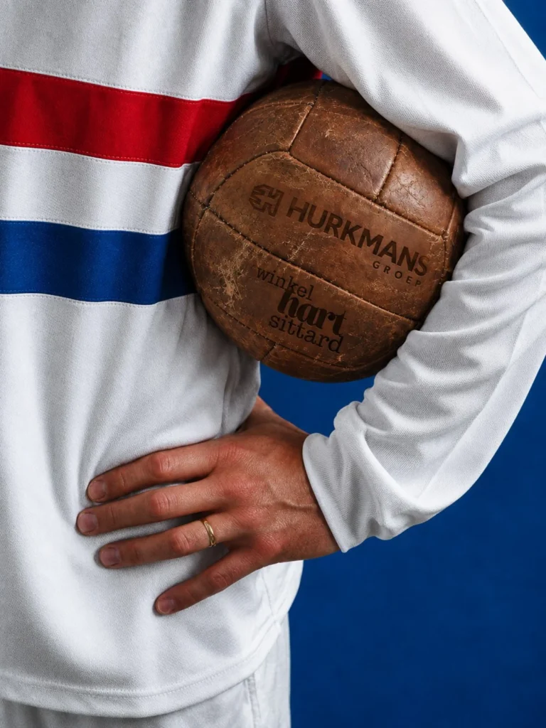 El Fortuna Sittard rinde homenaje a la Copa de 1957 con una camiseta especial para la copa 2026-2027