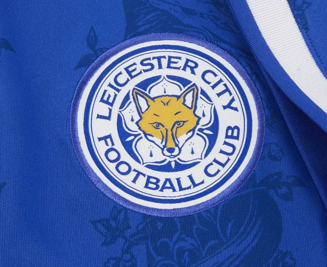 Leicester City presenta sus camisetas 2026-2027: wyvern, Ricardo III y el zorro corredor