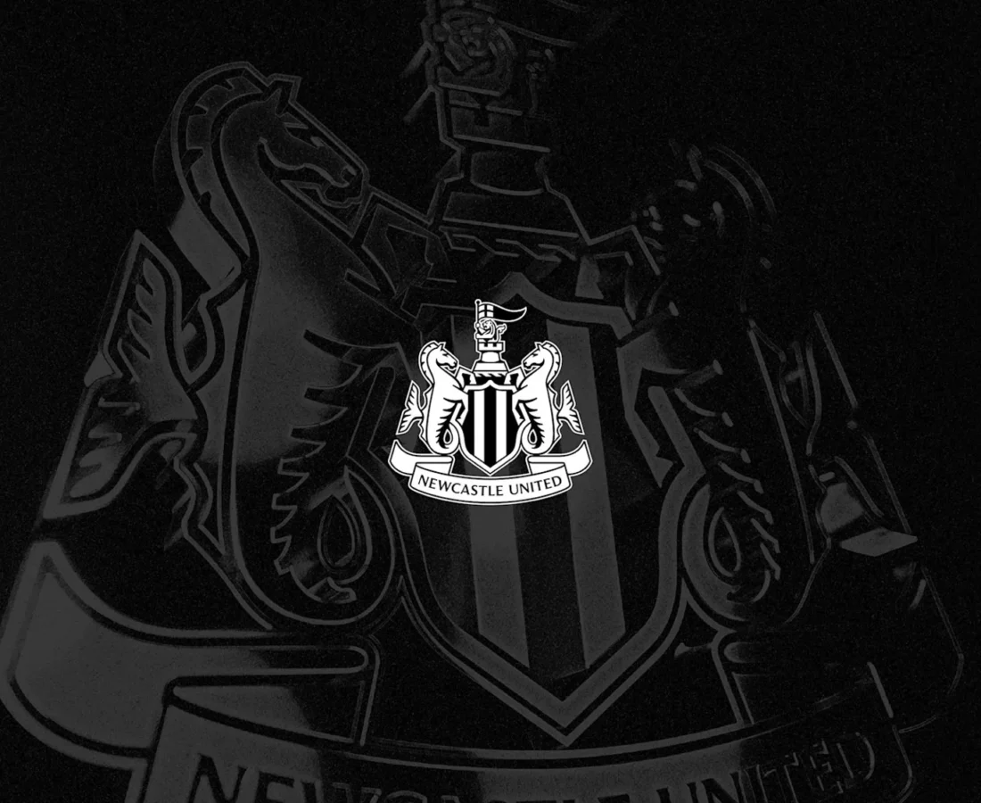 Newcastle United presenta su nuevo escudo, que llegará a las camisetas en 2027-2028