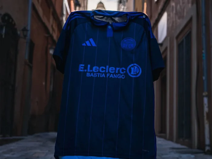 La tercera camiseta del SC Bastia 2026-2027 de adidas se inspira en la temporada 1976-1977